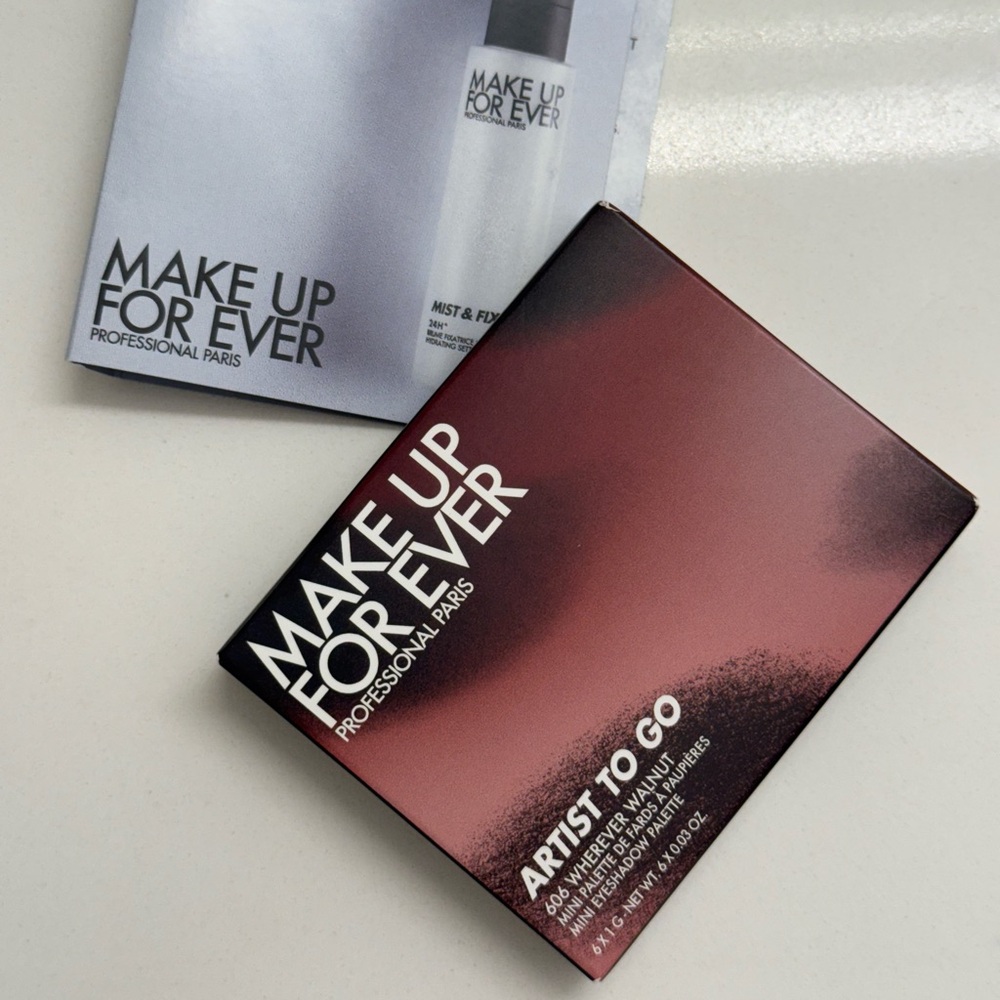 Makeup Forever- Mini eyeshadow palette